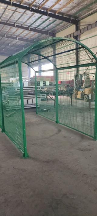 什么！大城市的天橋都裝上防拋網(wǎng)了